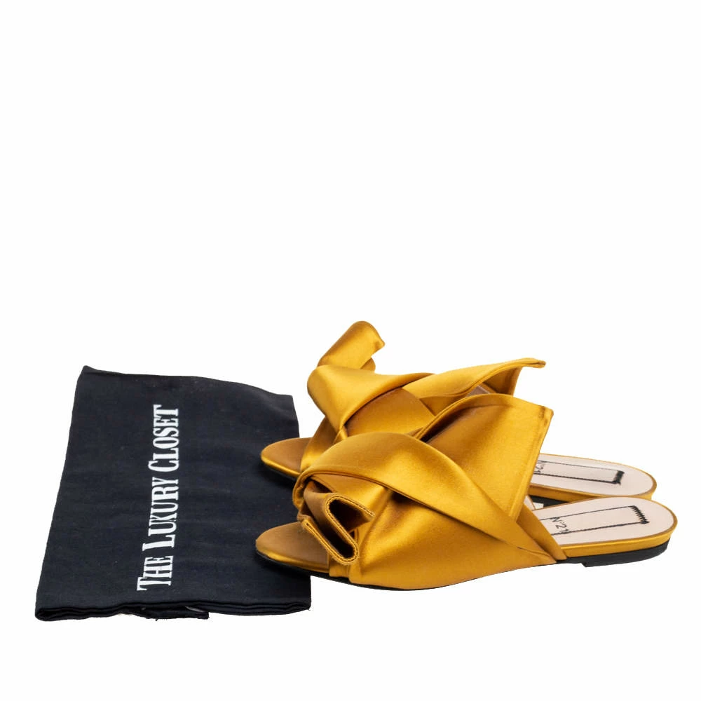N21 Nº21 Mustard Yellow Satin Knot Flat Mules Size 37 Women Sandals N21 Nº21 Mustard Yellow Satin Knot Flat Mules Size 37 Women Sandals -N21shop luxury women n21 used shoes p573364 001