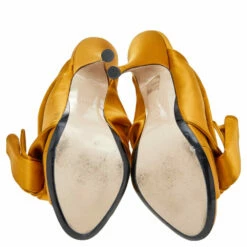 N21 N°21 Mustard Satin Ronny Pleated Mules Size 41 Women Sandals 7 N21 N°21 Mustard Satin Ronny Pleated Mules Size 41 Women Sandals -N21shop luxury women n21 used shoes p582315 008