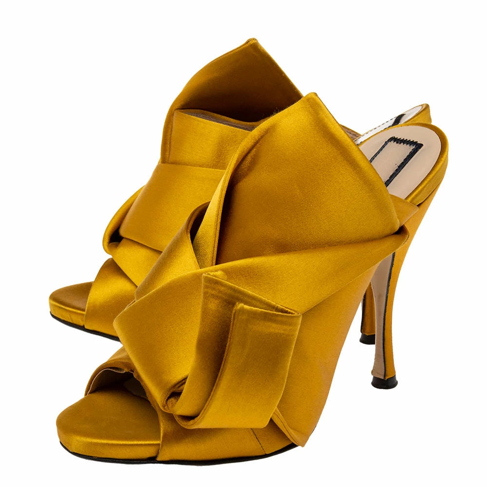 N21 N°21 Mustard Satin Ronny Pleated Slide Sandals Size 38 Women N21 N°21 Mustard Satin Ronny Pleated Slide Sandals Size 38 Women -N21shop luxury women n21 used shoes p601832 001