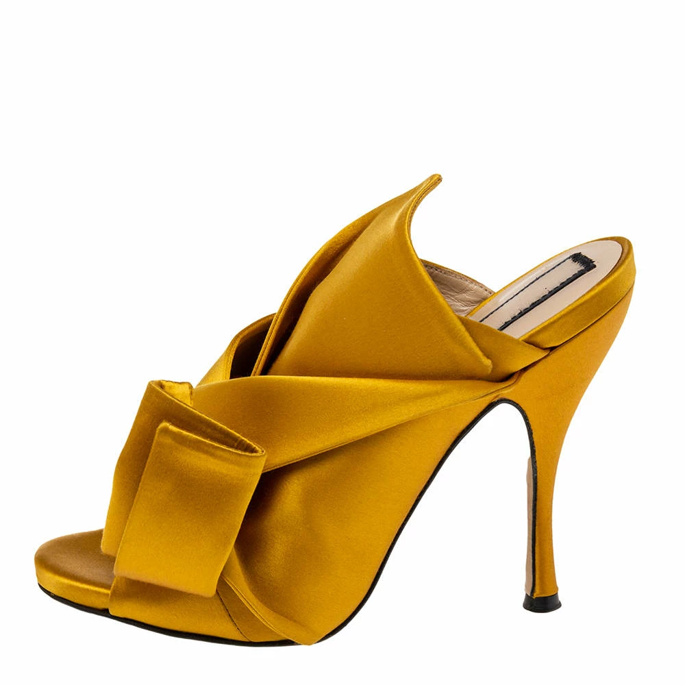 N21 N°21 Mustard Satin Ronny Pleated Slide Sandals Size 38 Women N21 N°21 Mustard Satin Ronny Pleated Slide Sandals Size 38 Women -N21shop luxury women n21 used shoes p601832 003