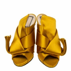 N21 N°21 Mustard Satin Ronny Pleated Slide Sandals Size 38 Women 4 N21 N°21 Mustard Satin Ronny Pleated Slide Sandals Size 38 Women -N21shop luxury women n21 used shoes p601832 005