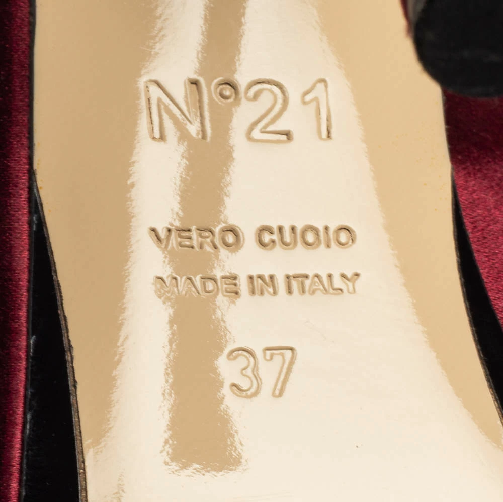 N21 N°21 Burgundy Satin Ronny Pleated Slide Sandals Size 37 Women N21 N°21 Burgundy Satin Ronny Pleated Slide Sandals Size 37 Women -N21shop luxury women n21 used shoes p615137 002