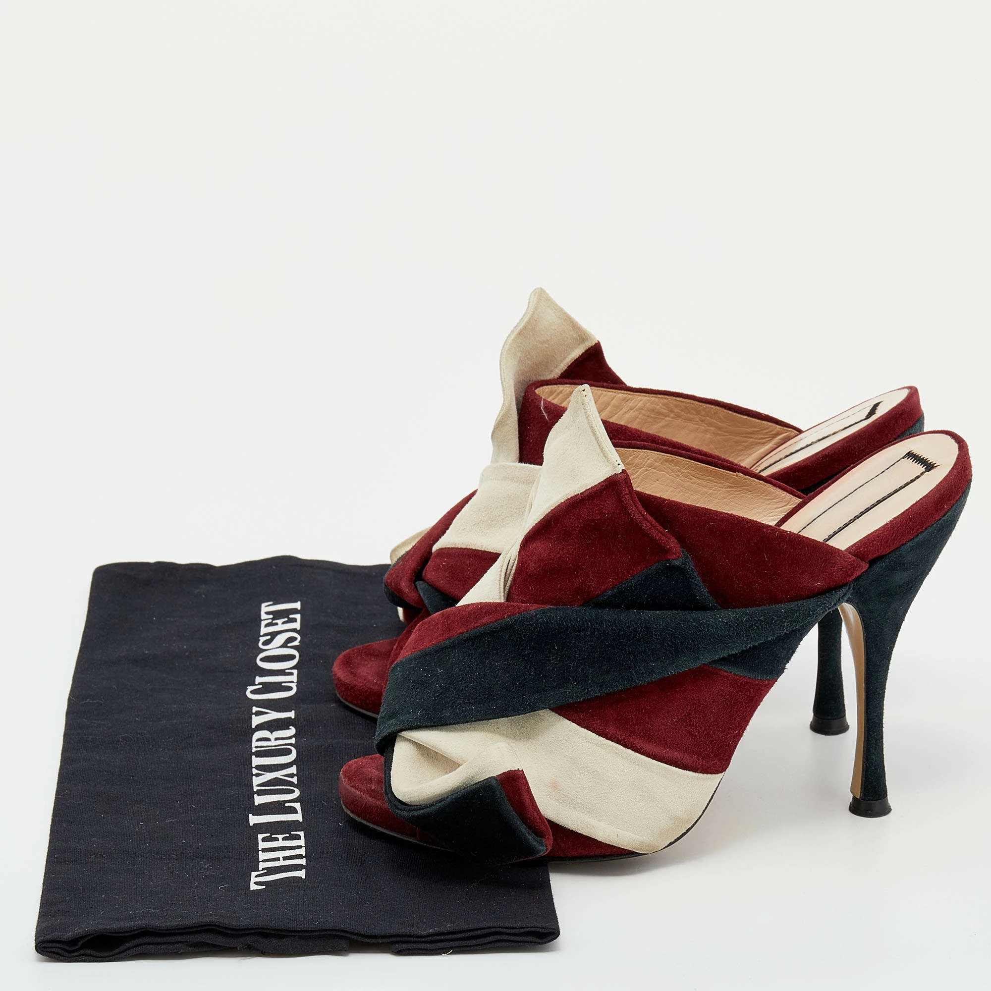 N21 Multicolor Suede Ronny Pleated Mules Size 39 Women Sandals N21 Multicolor Suede Ronny Pleated Mules Size 39 Women Sandals -N21shop luxury women n21 used shoes p630562 001