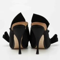 N21 N°21 Black Satin Ronny Pleated Mules Size 37 Women Sandals 6 N21 N°21 Black Satin Ronny Pleated Mules Size 37 Women Sandals -N21shop luxury women n21 used shoes p649119 006