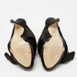 N21 N°21 Black Satin Ronny Pleated Mules Size 37 Women Sandals 7 N21 N°21 Black Satin Ronny Pleated Mules Size 37 Women Sandals -N21shop luxury women n21 used shoes p649119 007