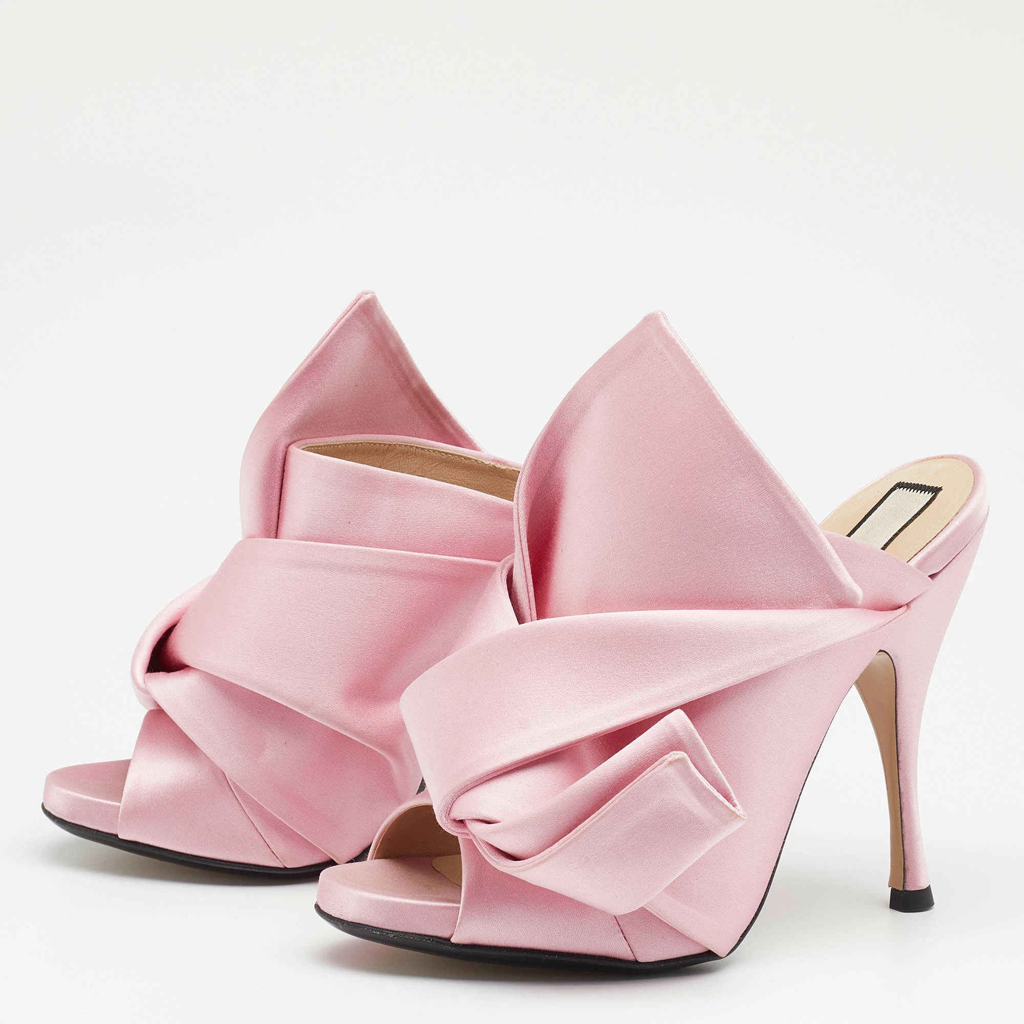 N21 Nº21 Pink Satin Raso Knotted Mules Size 37 Women Sandals N21 Nº21 Pink Satin Raso Knotted Mules Size 37 Women Sandals -N21shop luxury women n21 used shoes p652845 003