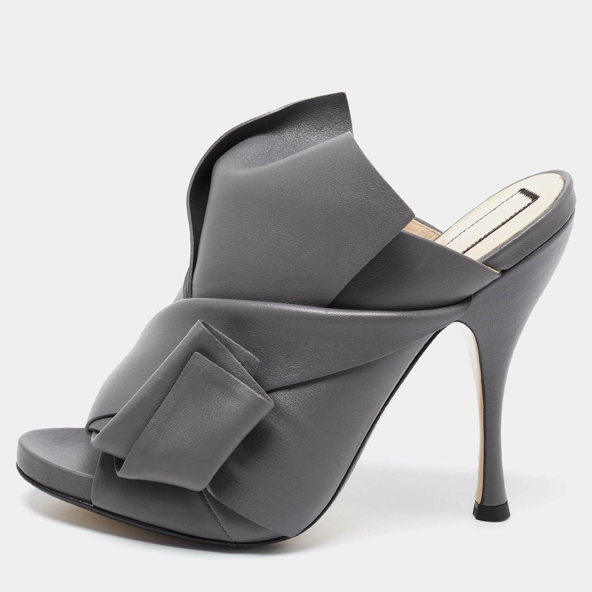 N21 N°21 Grey Leather Ronny Pleated Mules Size 38 Women Sandals N21 N°21 Grey Leather Ronny Pleated Mules Size 38 Women Sandals -N21shop luxury women n21 used shoes p658173 005