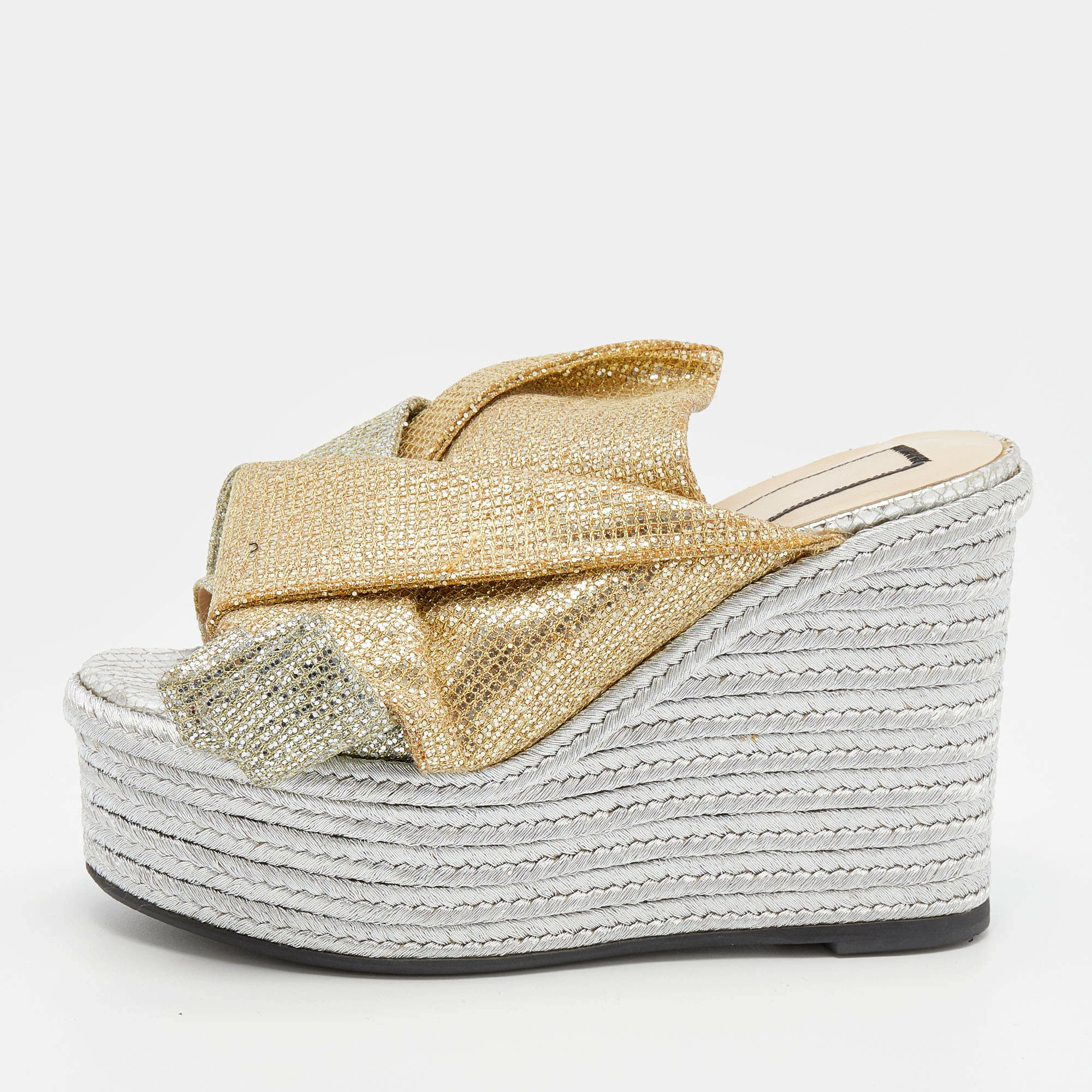 N21 Silver/Gold Glitter Fabric Raso Knot Espadrille Platform Wedge Sandals Size 35.5 Women N21 Silver/Gold Glitter Fabric Raso Knot Espadrille Platform Wedge Sandals Size 35.5 Women -N21shop luxury women n21 used shoes p663833 002