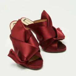 N21 Nº21 Burgundy Satin Raso Knot Peep Toe Mules Size 38 Women Sandals -N21shop luxury women n21 used shoes p667145 005