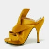 N21 N°21 Mustard Pleated Satin Ronny Mules Size 37 Women Sandals 2 N21 N°21 Mustard Pleated Satin Ronny Mules Size 37 Women Sandals -N21shop luxury women n21 used shoes p670415 001