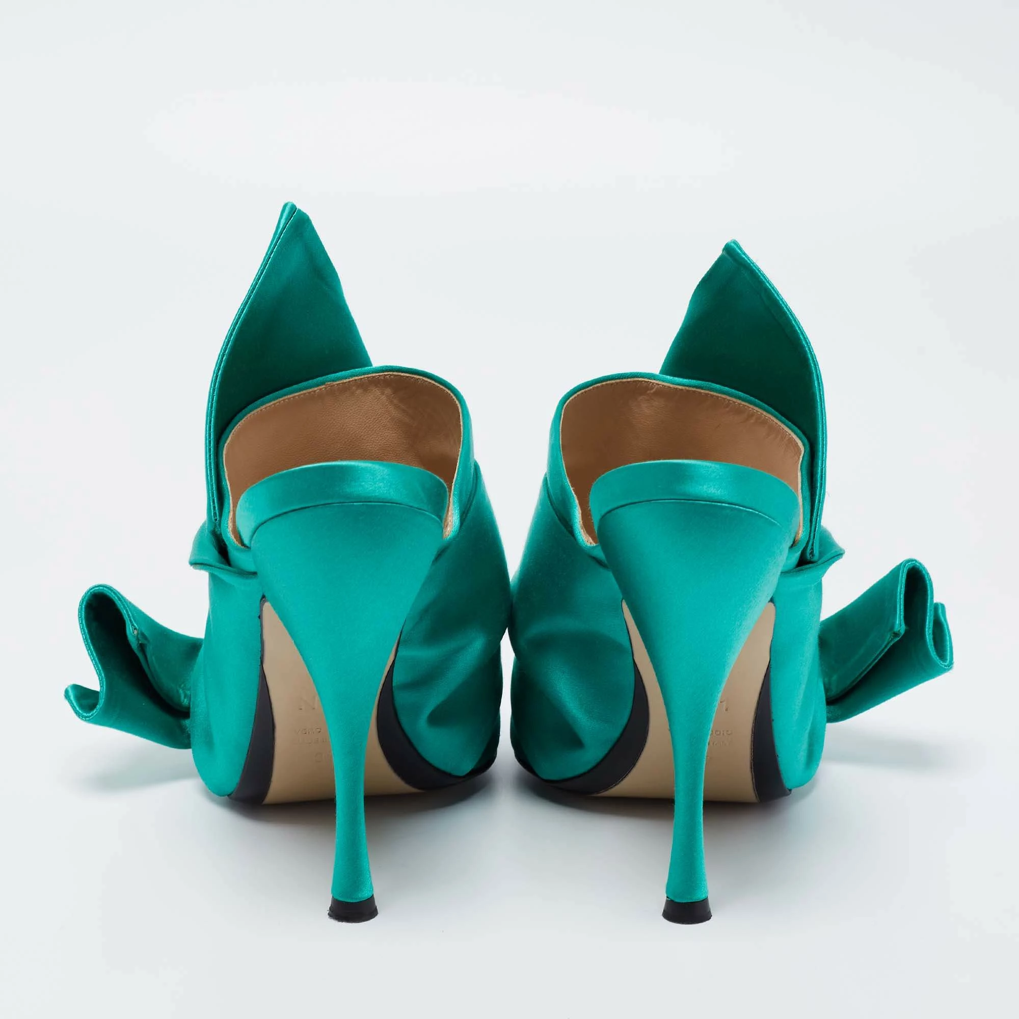 N21 Nº21 Emerald Green Satin Raso Knot Mules Size 39 Women Sandals 7 N21 Nº21 Emerald Green Satin Raso Knot Mules Size 39 Women Sandals - Image 5