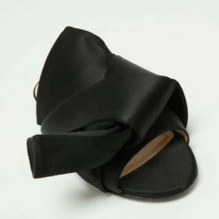 N21 Nº21 Black Satin Knot Flat Mules Size 40 Women Sandals 8 N21 Nº21 Black Satin Knot Flat Mules Size 40 Women Sandals -N21shop luxury women n21 used shoes p673286 005