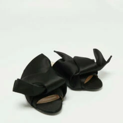 N21 Nº21 Black Satin Knot Flat Mules Size 40 Women Sandals 5 N21 Nº21 Black Satin Knot Flat Mules Size 40 Women Sandals -N21shop luxury women n21 used shoes p673286 006