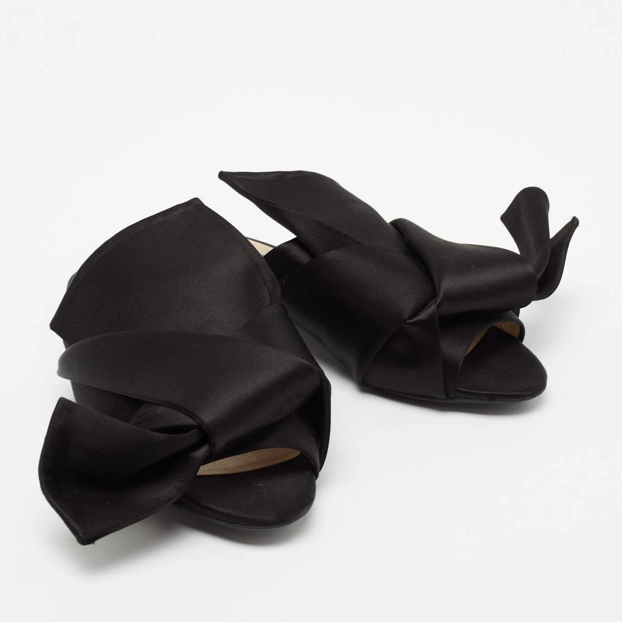 N21 Nº21 Black Satin Knot Flat Mules Size 38.5 Women Flats N21 Nº21 Black Satin Knot Flat Mules Size 38.5 Women Flats -N21shop luxury women n21 used shoes p677010 004