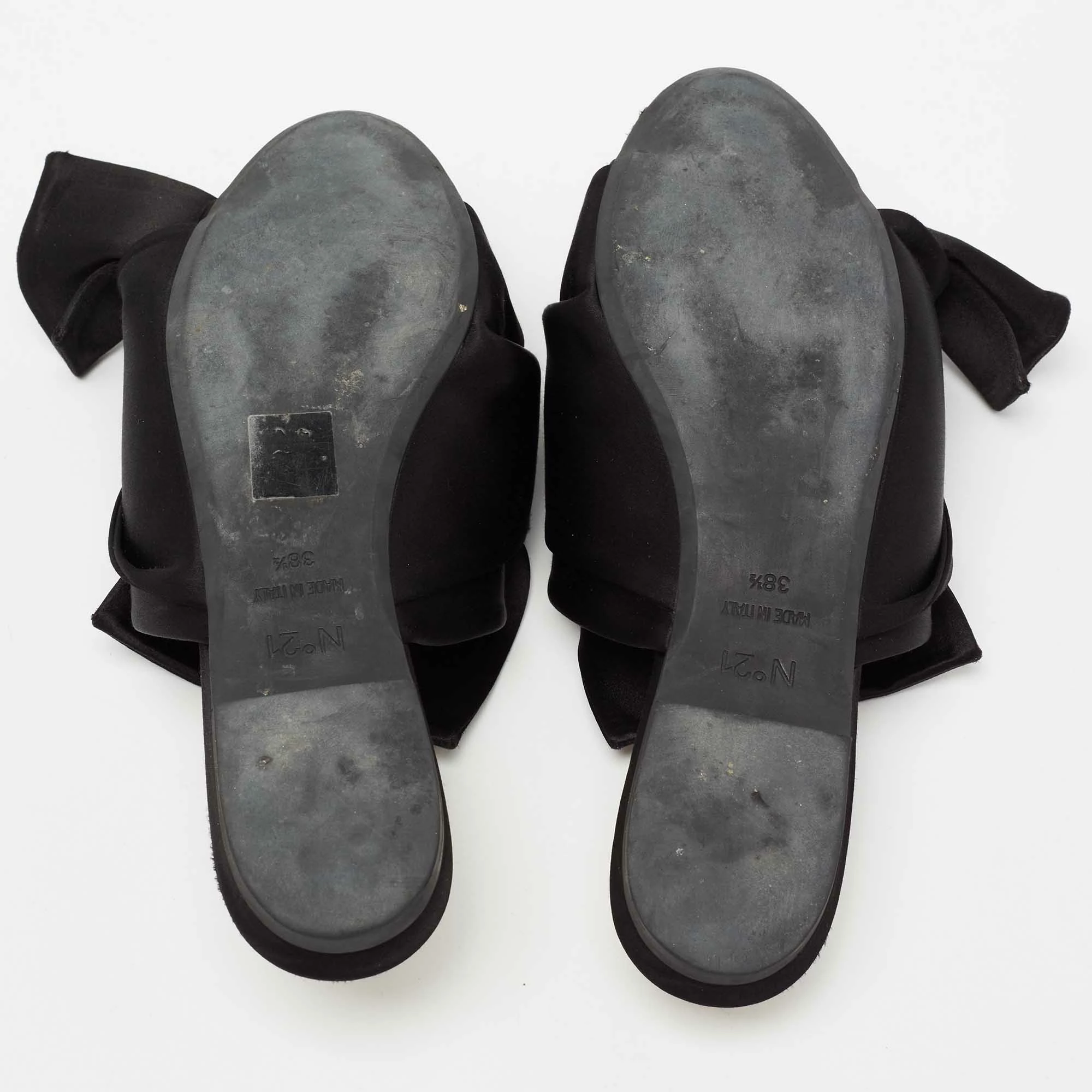 N21 Nº21 Black Satin Knot Flat Mules Size 38.5 Women Flats N21 Nº21 Black Satin Knot Flat Mules Size 38.5 Women Flats -N21shop luxury women n21 used shoes p677010 007