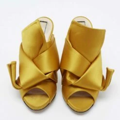 N21 N°21 Yellow Satin Ronny Pleated Slide Sandals Size 38 Women 4 N21 N°21 Yellow Satin Ronny Pleated Slide Sandals Size 38 Women -N21shop luxury women n21 used shoes p681216 005