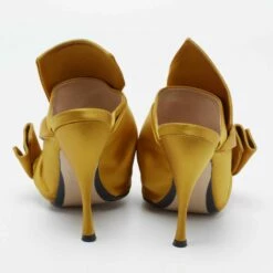 N21 N°21 Yellow Satin Ronny Pleated Slide Sandals Size 38 Women 6 N21 N°21 Yellow Satin Ronny Pleated Slide Sandals Size 38 Women -N21shop luxury women n21 used shoes p681216 006