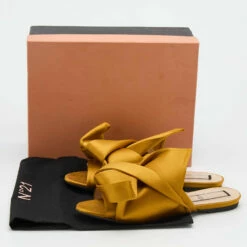N21 Nº21 Yellow Satin Raso Knot Peep Toe Flat Slide Mules Size 40 Women Sandals 10 N21 Nº21 Yellow Satin Raso Knot Peep Toe Flat Slide Mules Size 40 Women Sandals -N21shop luxury women n21 used shoes p685927 002